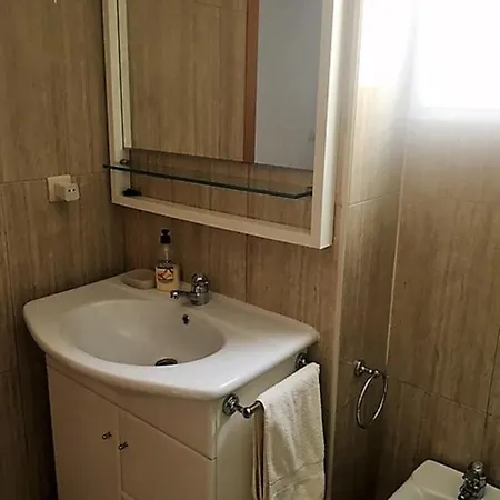 Luxury Near Arenal Beach, Javea. Sleeps 8. Fully Equipped. Full A/con Apartment *