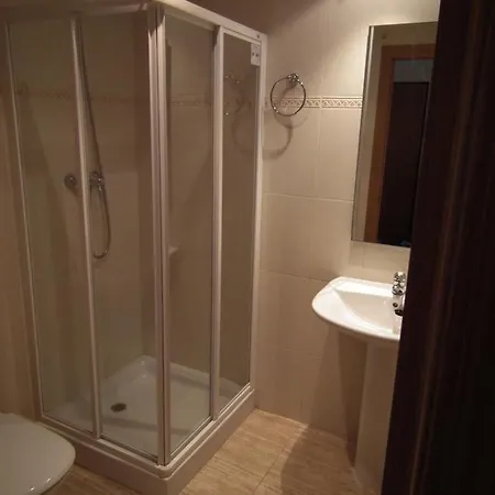 Luxury Near Arenal Beach, Javea. Sleeps 8. Fully Equipped. Full A/con Apartment Javea